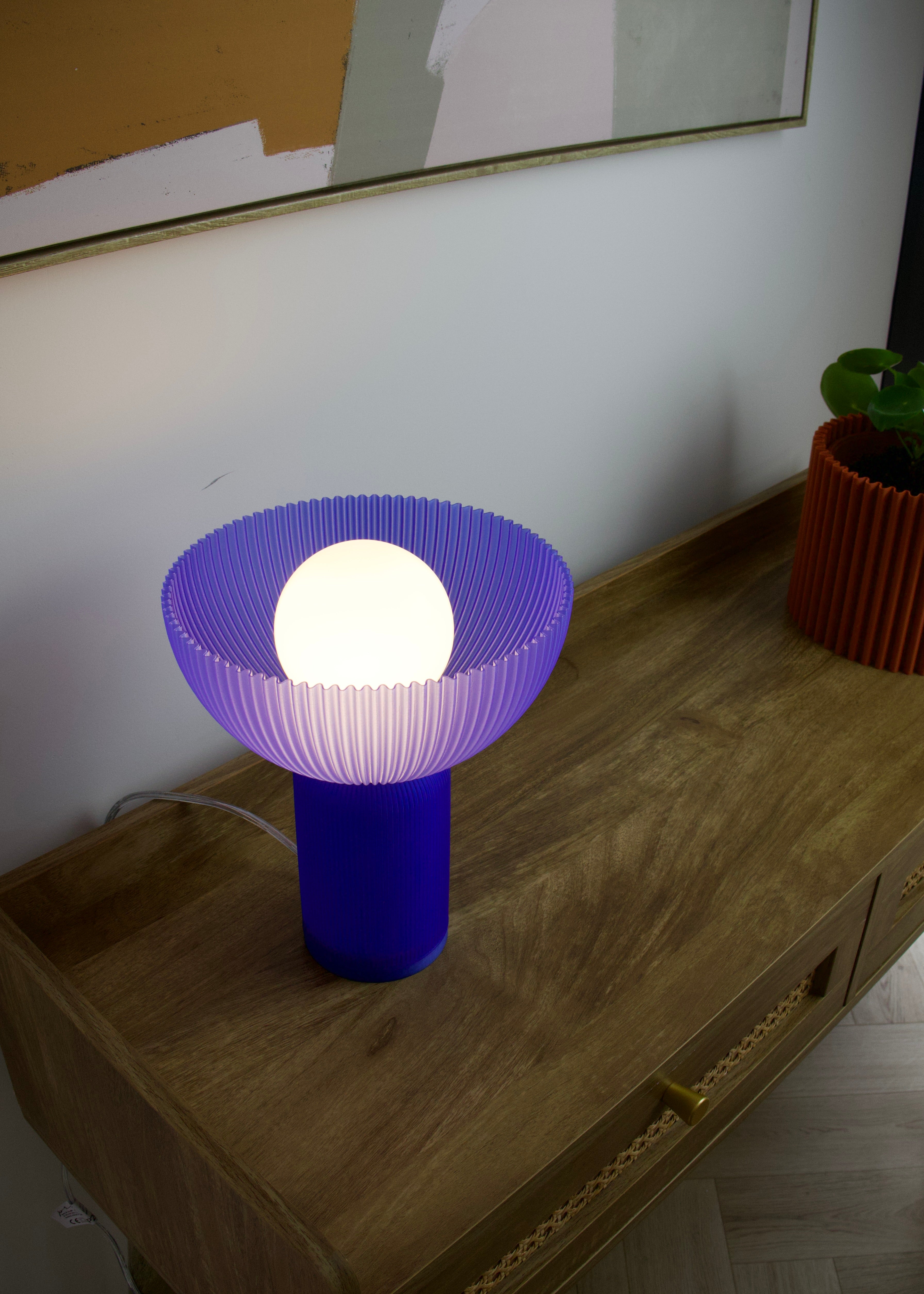 Lampe Perl Glace - lampe à poser texture perlée imprimée en 3D en bioplastique - PRZ